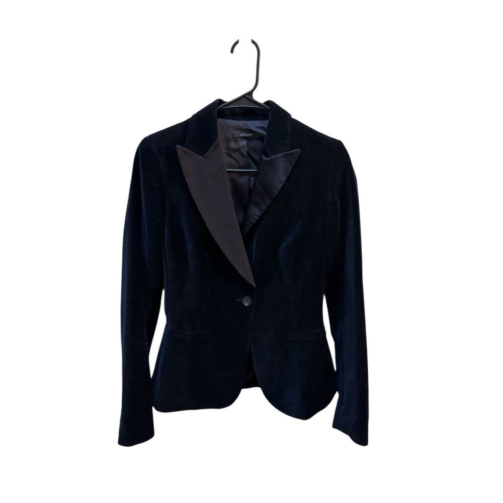 Elie Tahari Black Velvet One Button Blazer Size 2 Tuxedo Equestrian Cut Classic